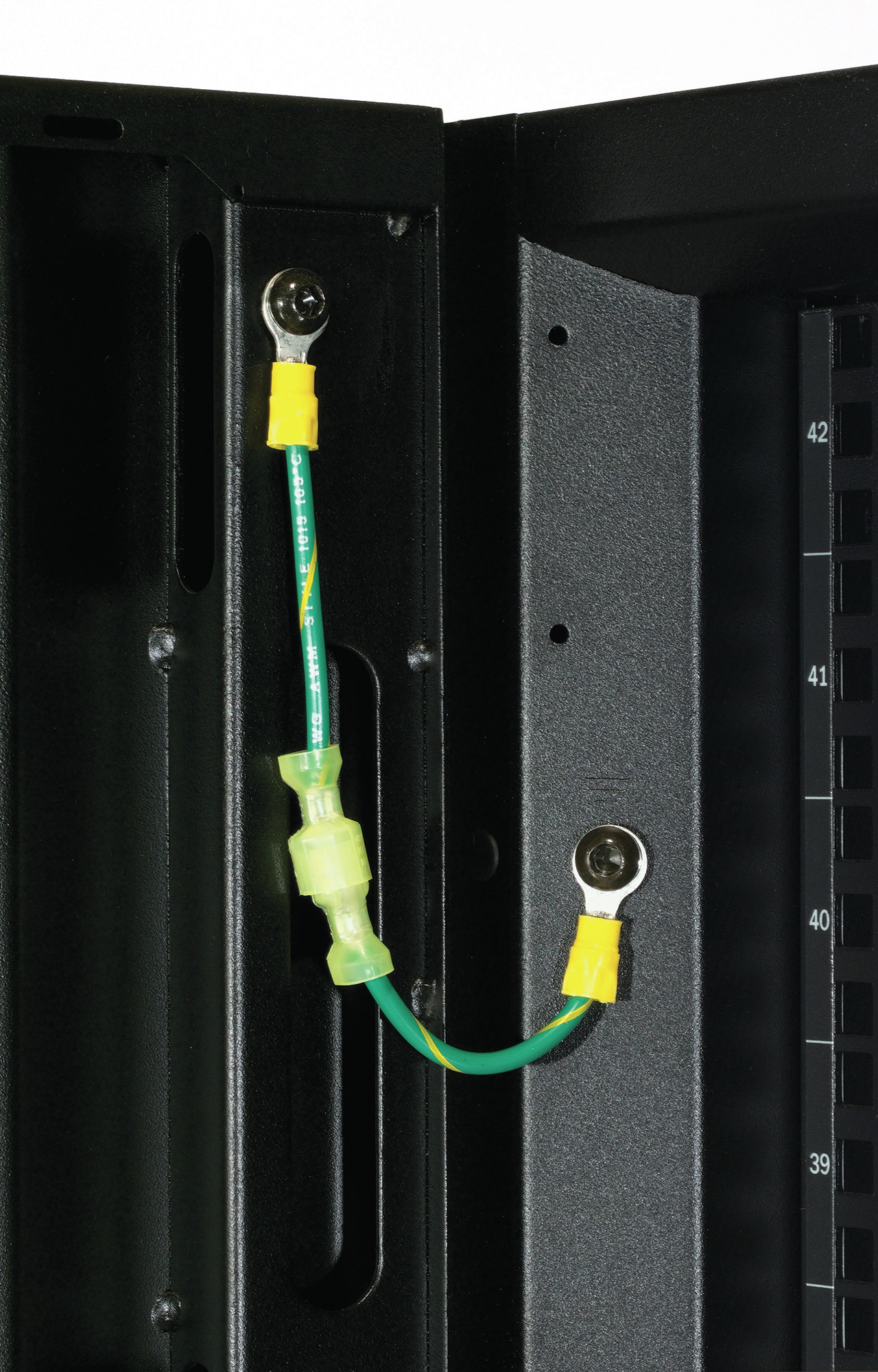 APC NetShelter SX Deep Enclosure Without Sides - Schrank Netzwerkschrank - Schwarz - 42HE - 48.3 cm (19")