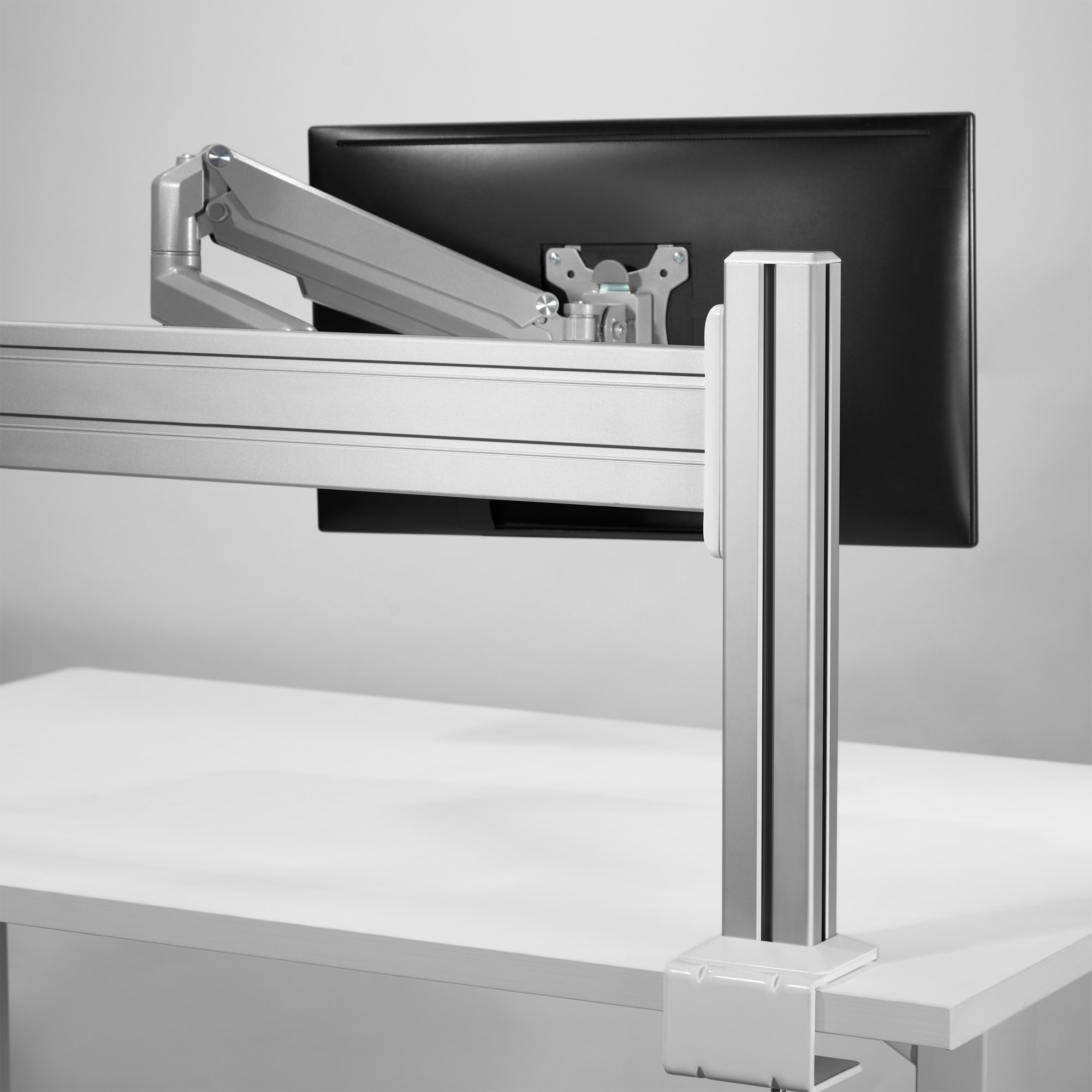 InLine Slatwall Kabelhalter - für Tischhalterung Stangen - 2er Set